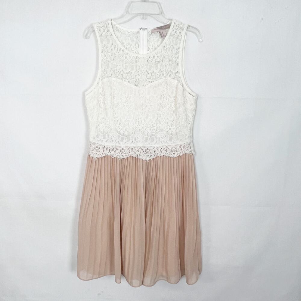 Forever 21 Sleeveless Lace Pleated Dress Juniors Medium